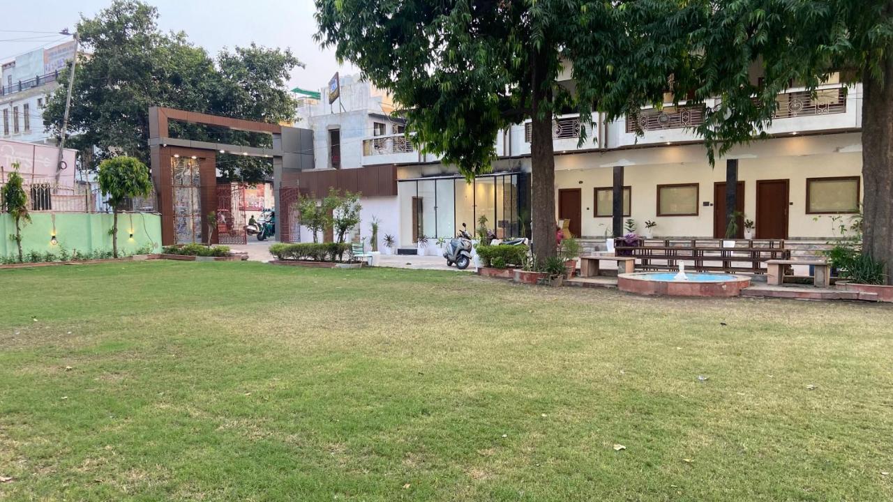 The Kedar Resort Mathura Eksteriør billede