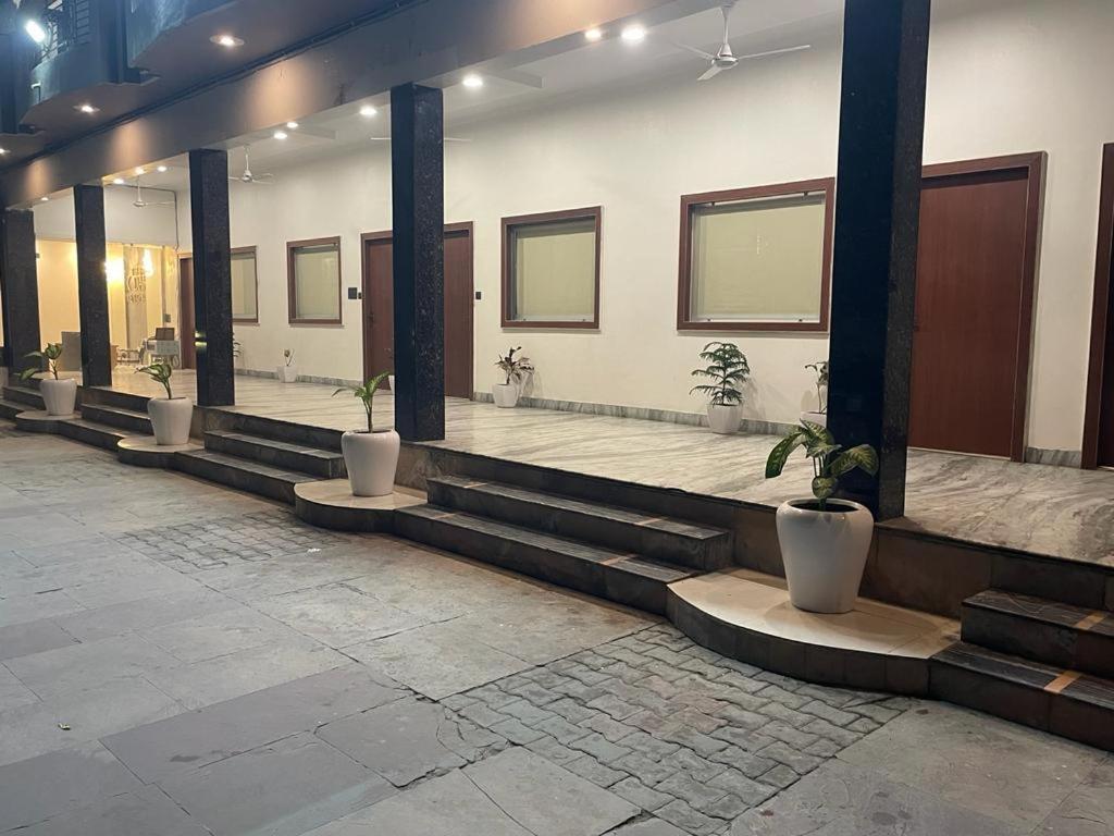 The Kedar Resort Mathura Eksteriør billede