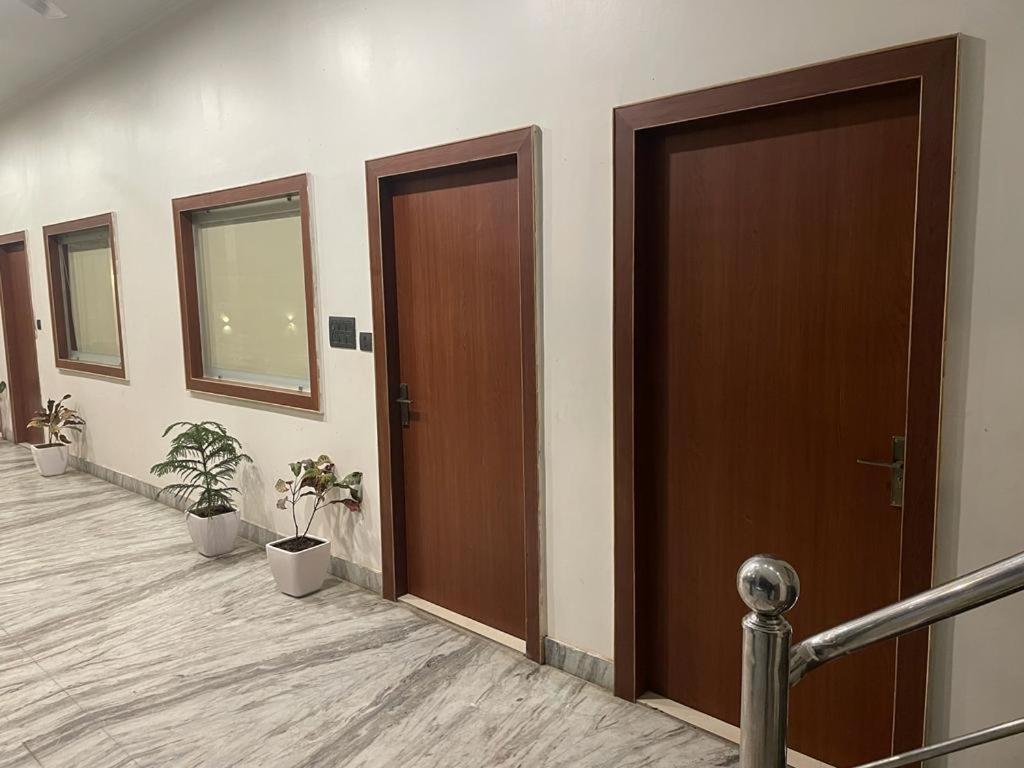 The Kedar Resort Mathura Eksteriør billede