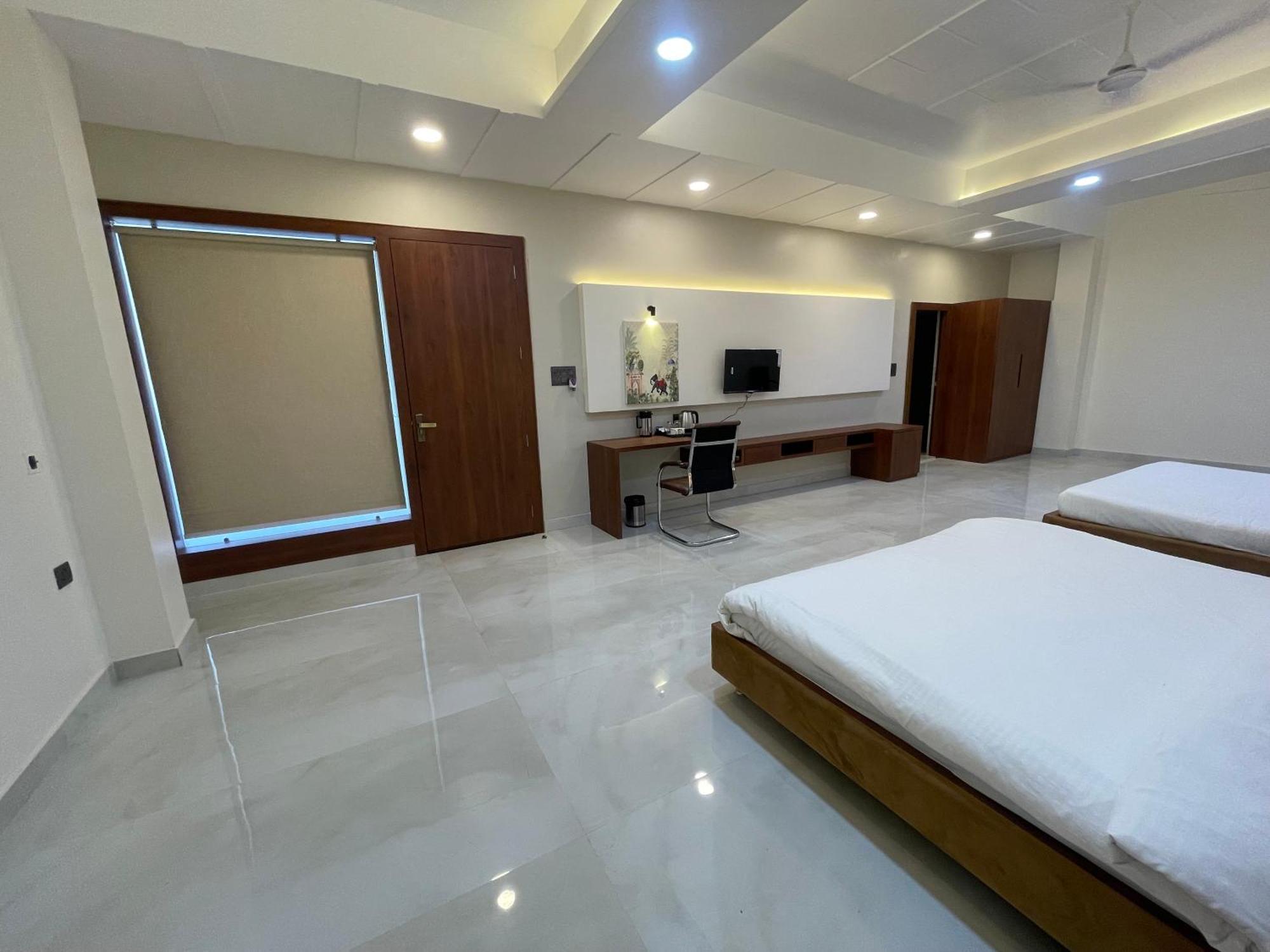 The Kedar Resort Mathura Eksteriør billede