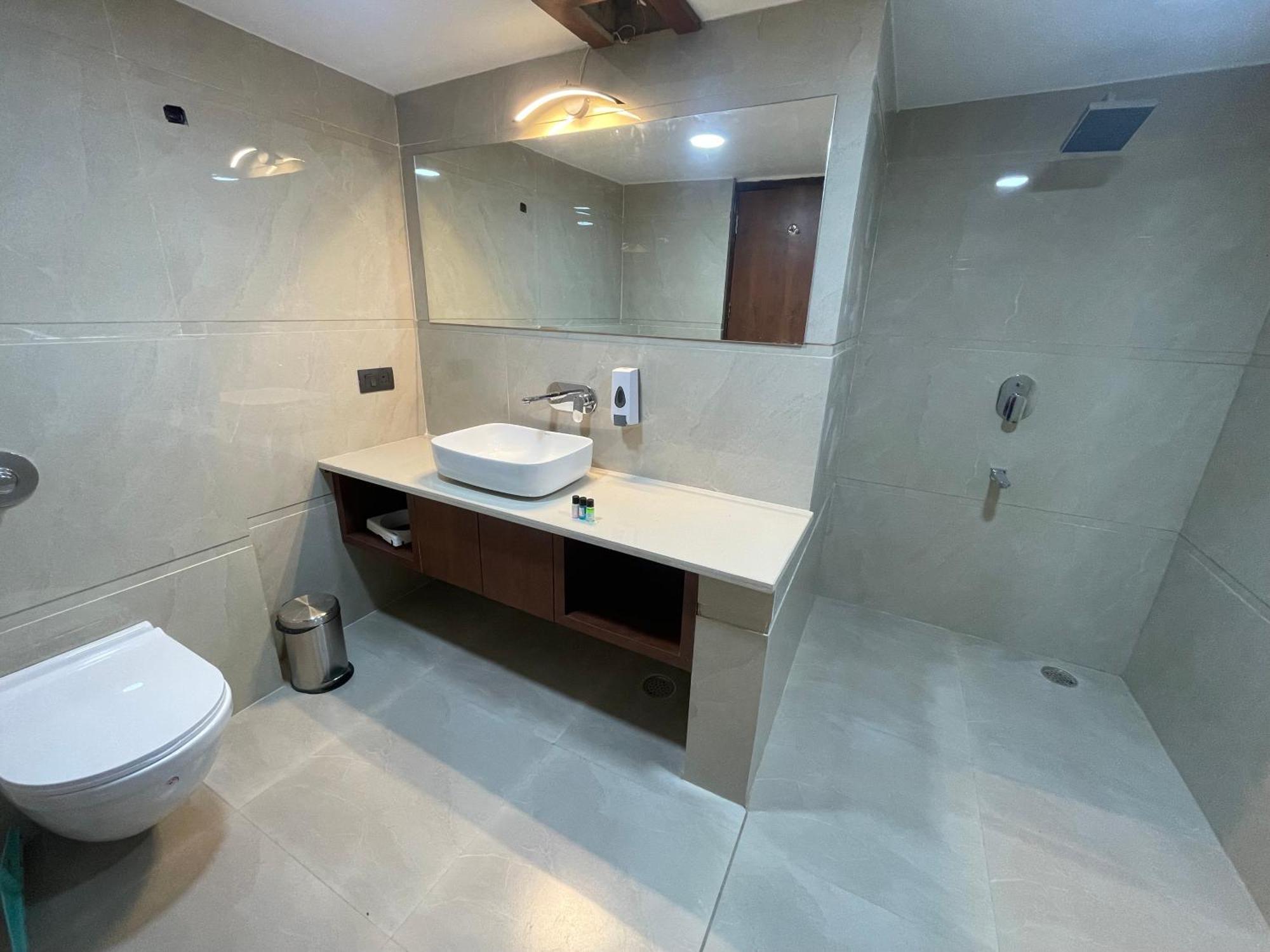 The Kedar Resort Mathura Eksteriør billede