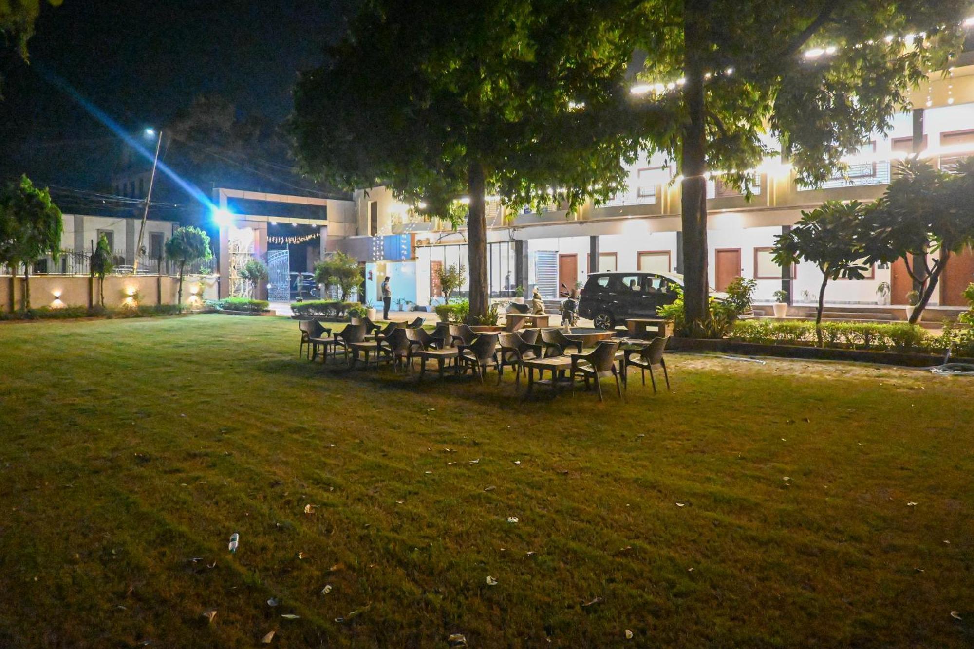 The Kedar Resort Mathura Eksteriør billede